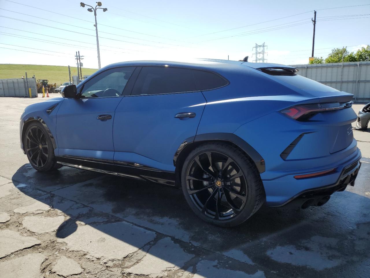 2020 Lamborghini All models VIN ZPBUA1ZL3LLA09918 photo 2