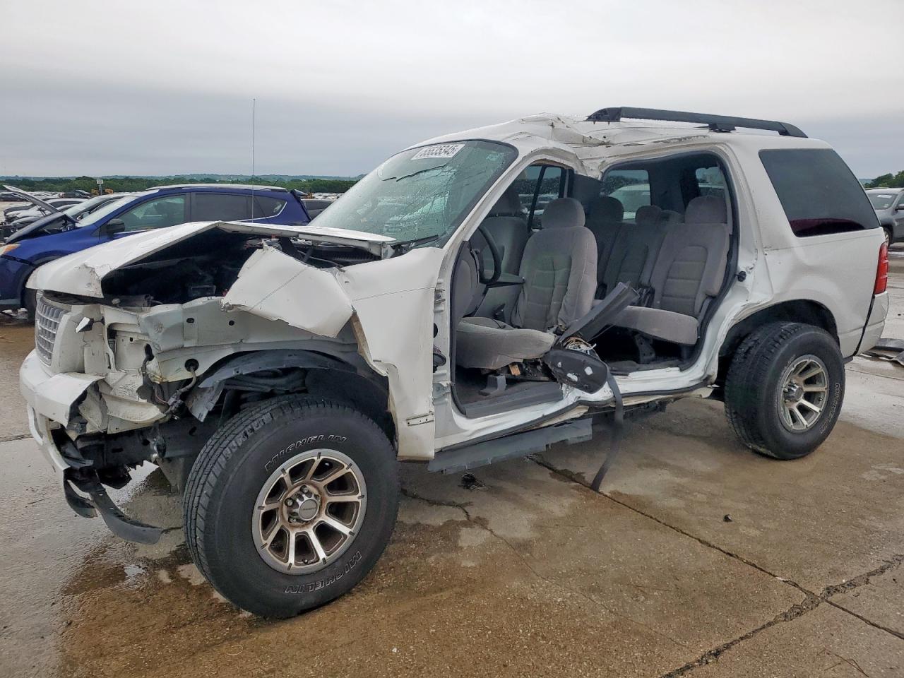 2005 Ford Explorer VIN 1FMZU73K55UB25542 photo 1