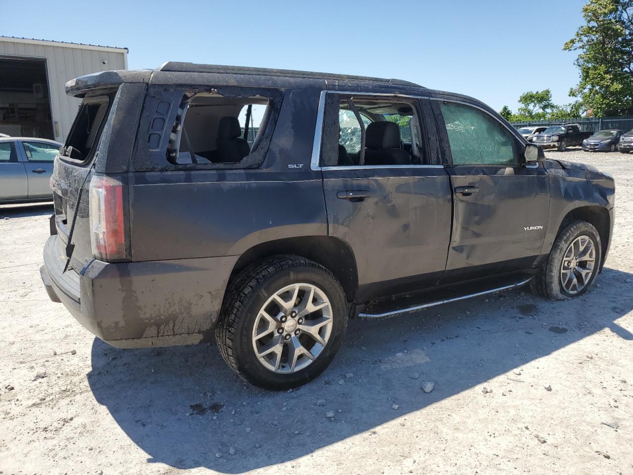 2017 GMC Yukon VIN 1GKS2BKC6HR338598 photo 3