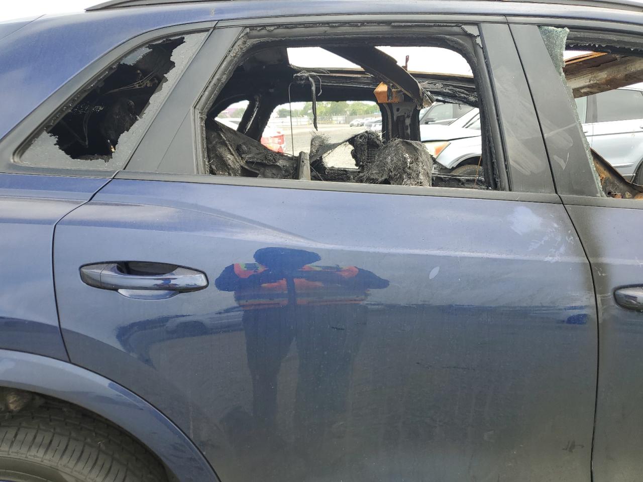 2022 Audi Q3 VIN WA1EECF33N1128321 photo 11