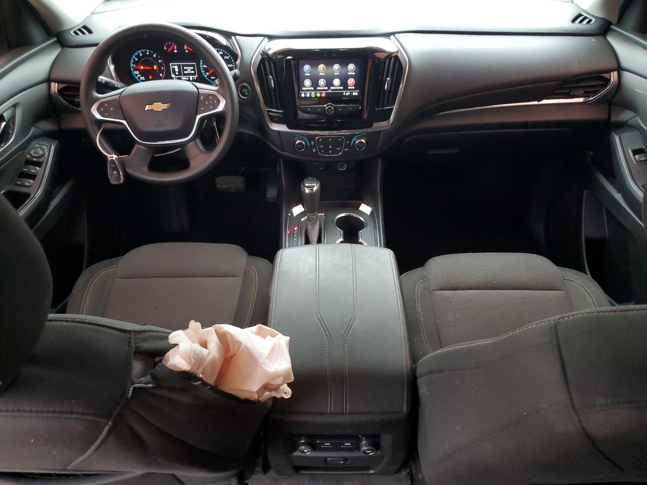 2020 Chev Traverse VIN 1GNERFKW5LJ276213 photo 8