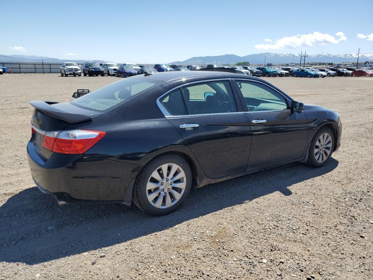 2013 Honda Accord exl VIN 1HGCR2F89DA224235 photo 3