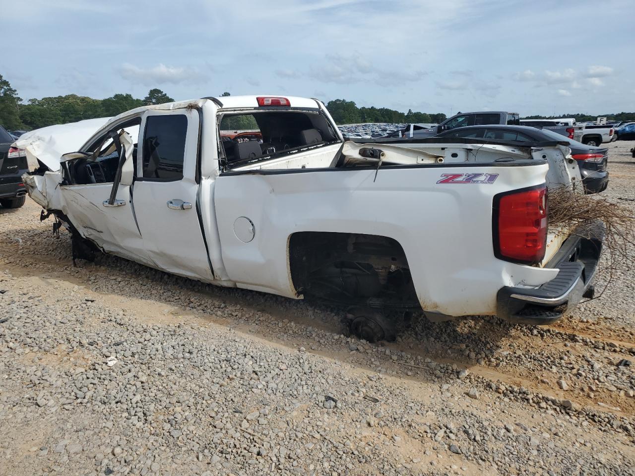 2014 Chevrolet All models VIN 1GCVKREC8EZ106058 photo 2