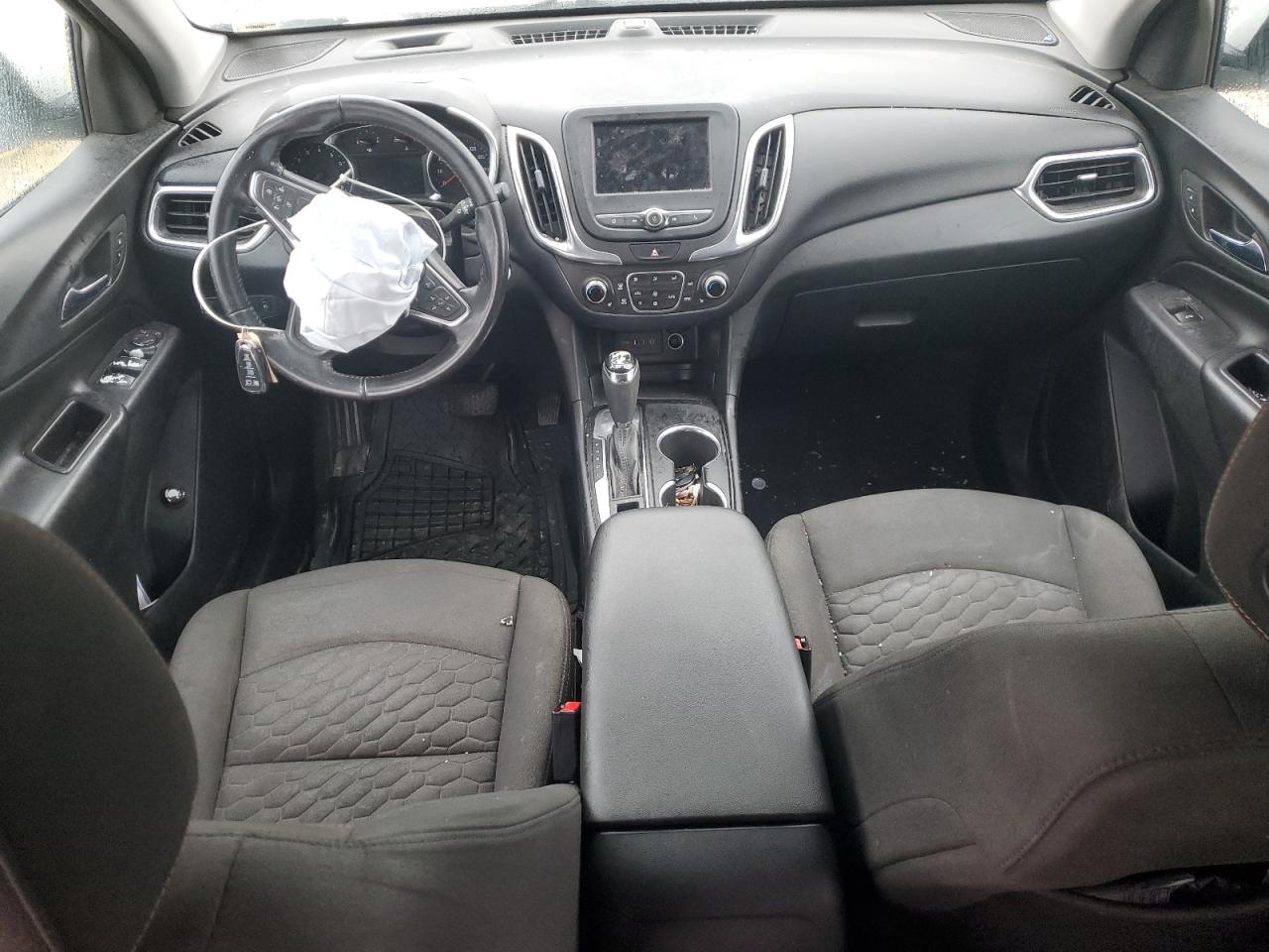 2020 Chev Equinox lt VIN 2GNAXJEVXL6128341 photo 8