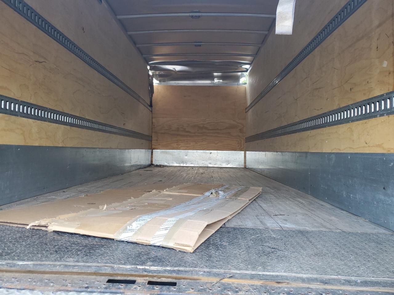 2022 Isuzu All models VIN JALE5W167N7306896 photo 10