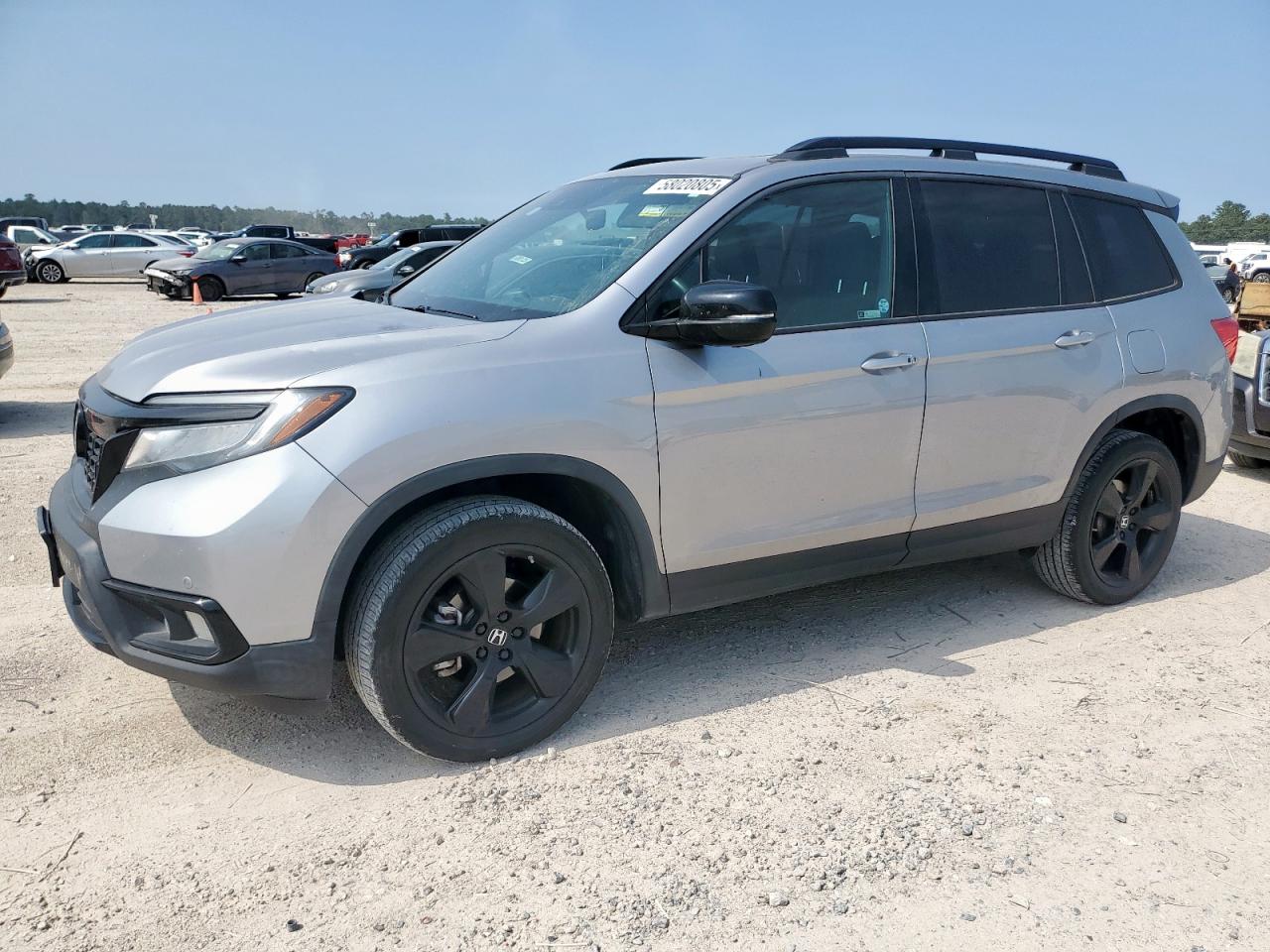 2021 Honda Passport VIN 5FNYF8H03MB017872 photo 1