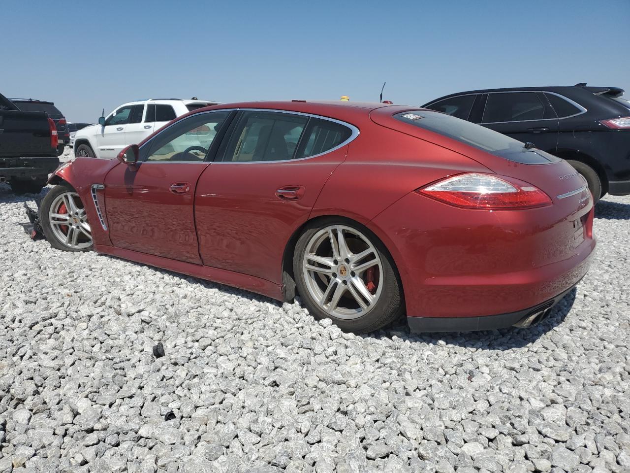 2013 Porsche Panamera VIN WP0AC2A71DL090430 photo 2