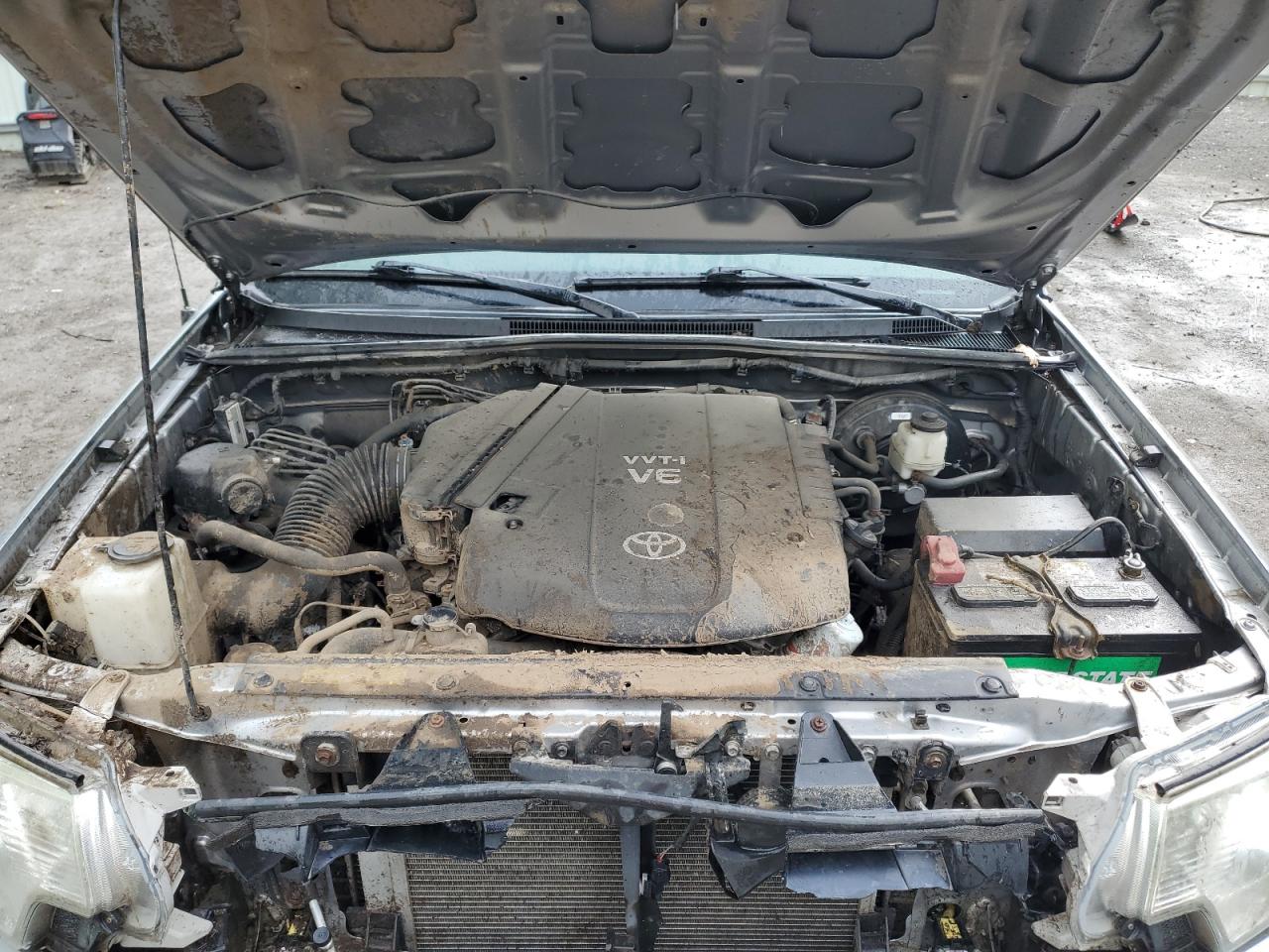 2014 Toyota Tacoma VIN 5TFLU4EN5EX099295 photo 11