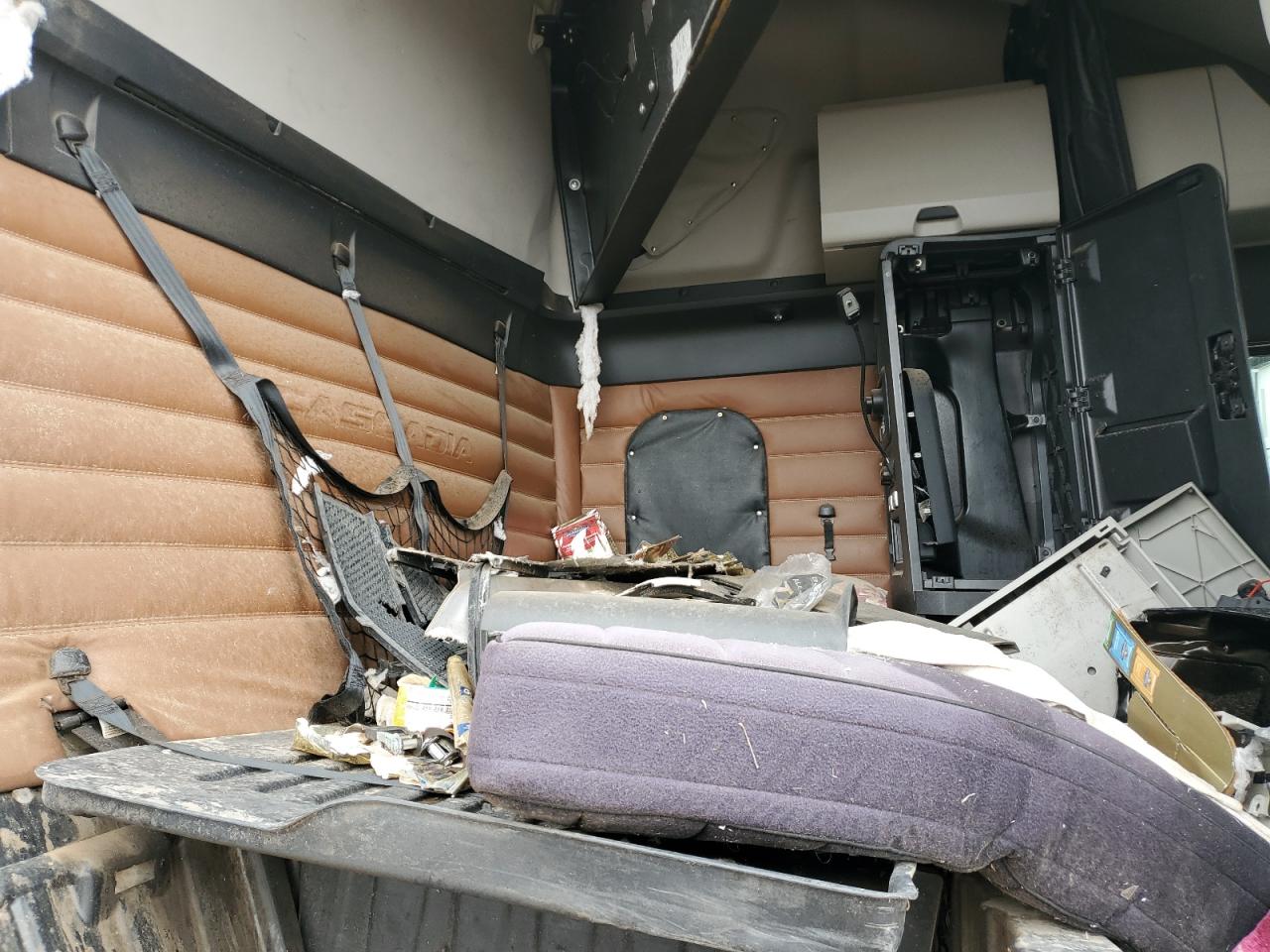 2021 FREIGHTLINER All other VIN 3AKJHHDR0MSMA6801 photo 6