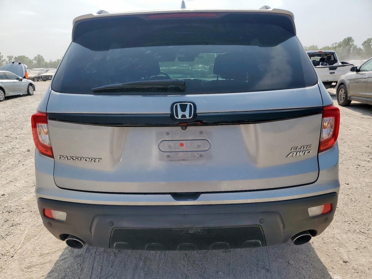 2021 Honda Passport VIN 5FNYF8H03MB017872 photo 6
