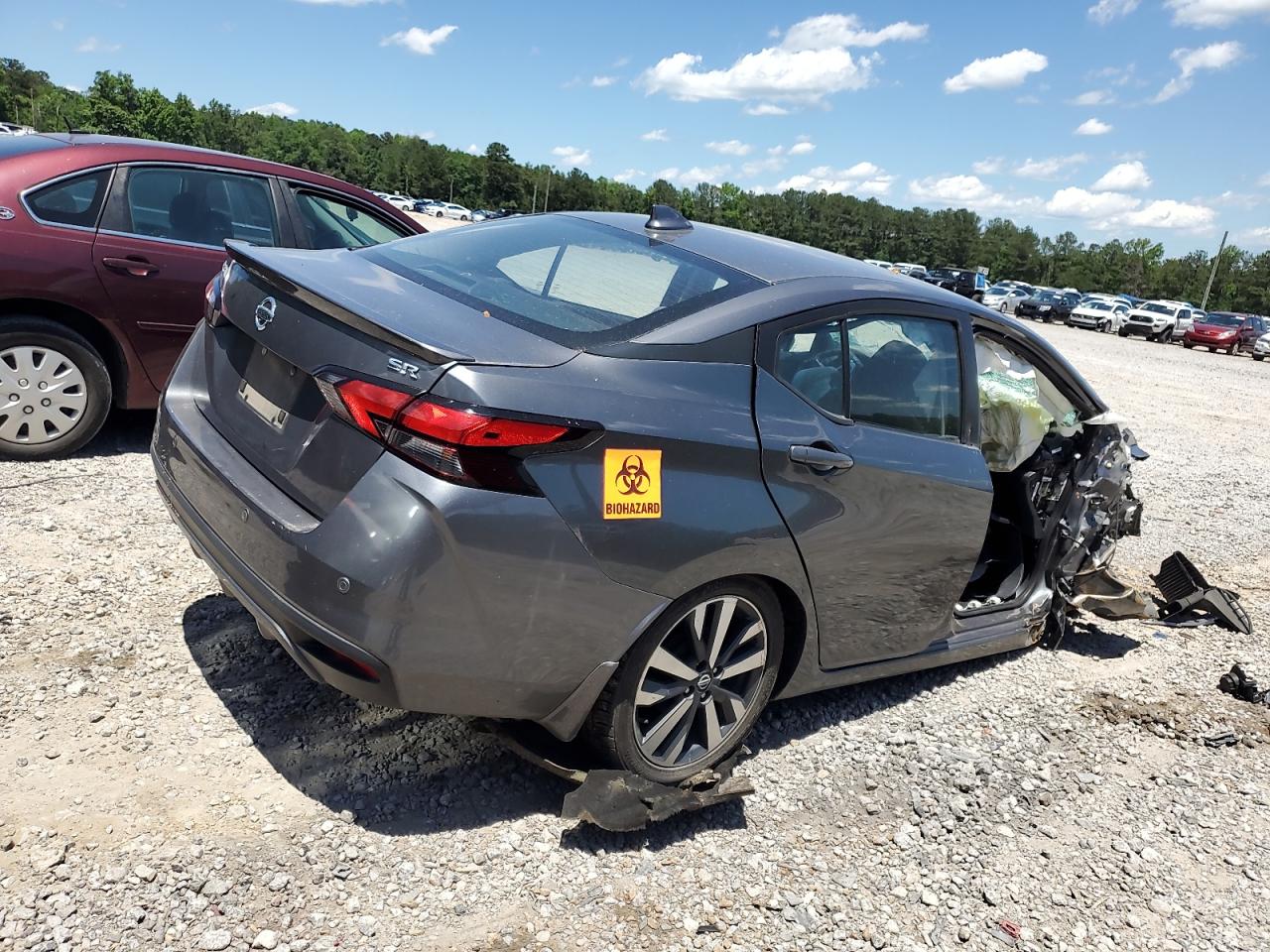 2021 Nissan Versa VIN 3N1CN8FVXML856613 photo 3