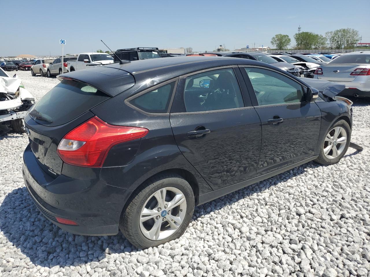 2013 Ford Focus VIN 1FADP3K21DL123801 photo 3