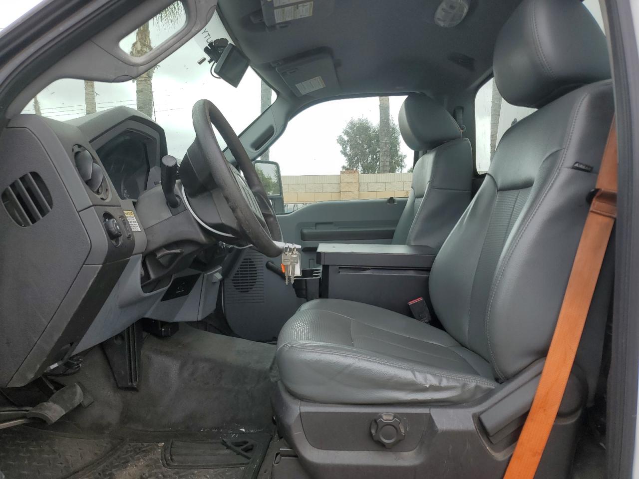 2013 Ford F350 VIN 1FDRF3A68DEB92654 photo 7