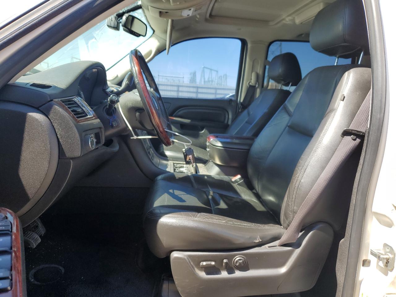 2012 Cadillac Escalade VIN 1GYS4JEF4CR317922 photo 7