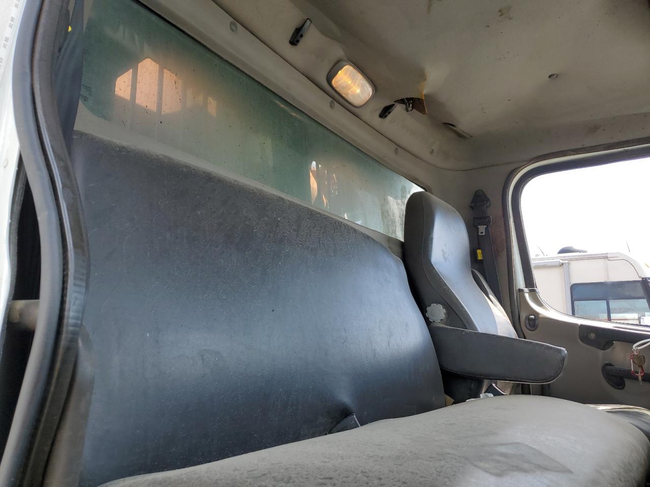 2012 FREIGHTLINER M2 106 MEDIUM DUTY VIN 1FVACXDUXCHBK2881 photo 6