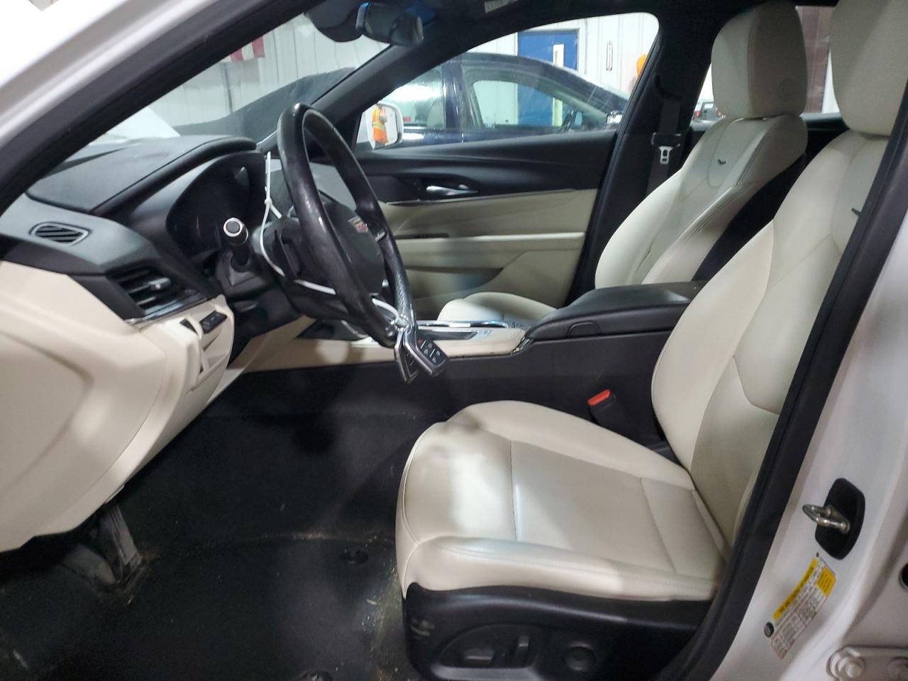 2020 Cadillac Ct4 VIN 1G6DF5RK4L0154025 photo 7