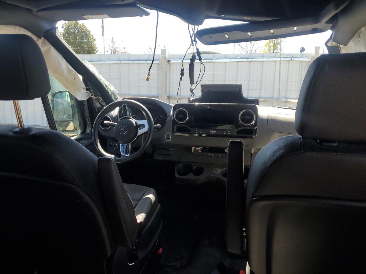 2022 Mercedes-Benz Sprinter VIN W1Y4EBVY8NT083532 photo 5