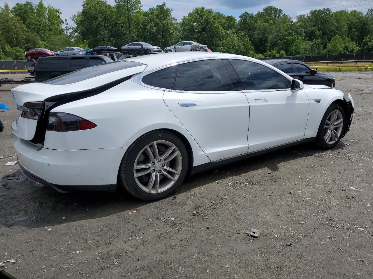 2014 Tesla Model s VIN 5YJSA1H16EFP44977 photo 3