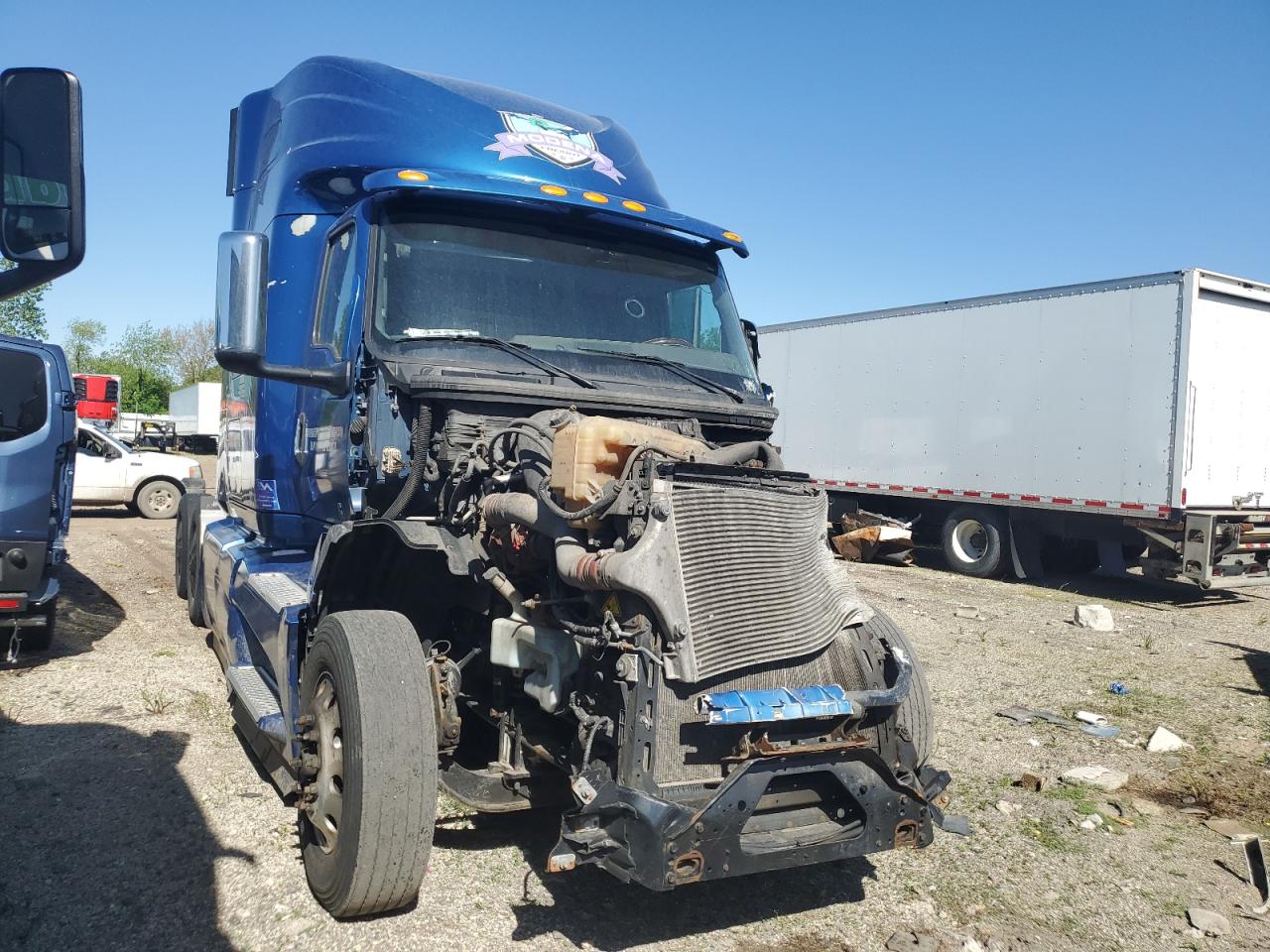 2020 INTERNATIONAL All models VIN 3HSDZAPR7LN864869 photo 1