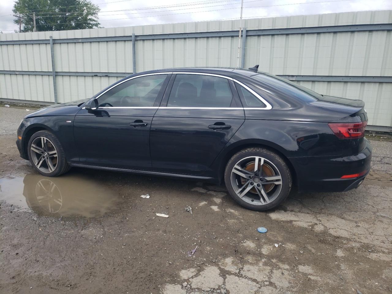 2018 A4 VIN WAULMAF46JA136045 photo 2