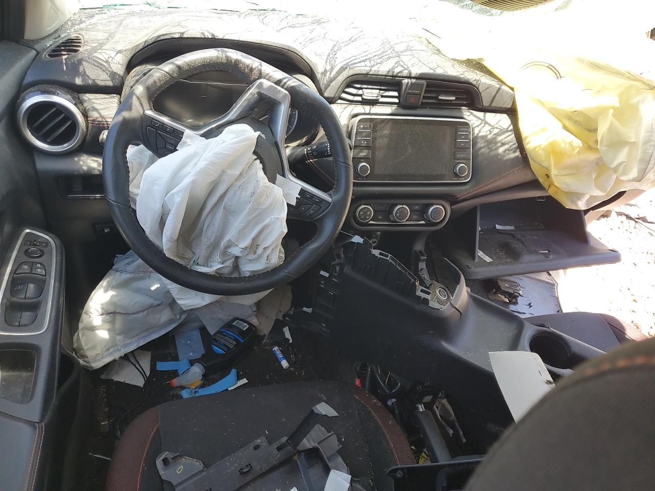 2021 Nissan Versa VIN 3N1CN8FVXML856613 photo 8