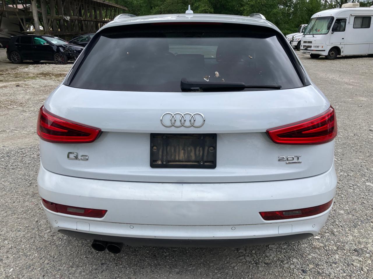 2015 AUDI Q3 VIN WA1EFCFS2FR006797 photo 6