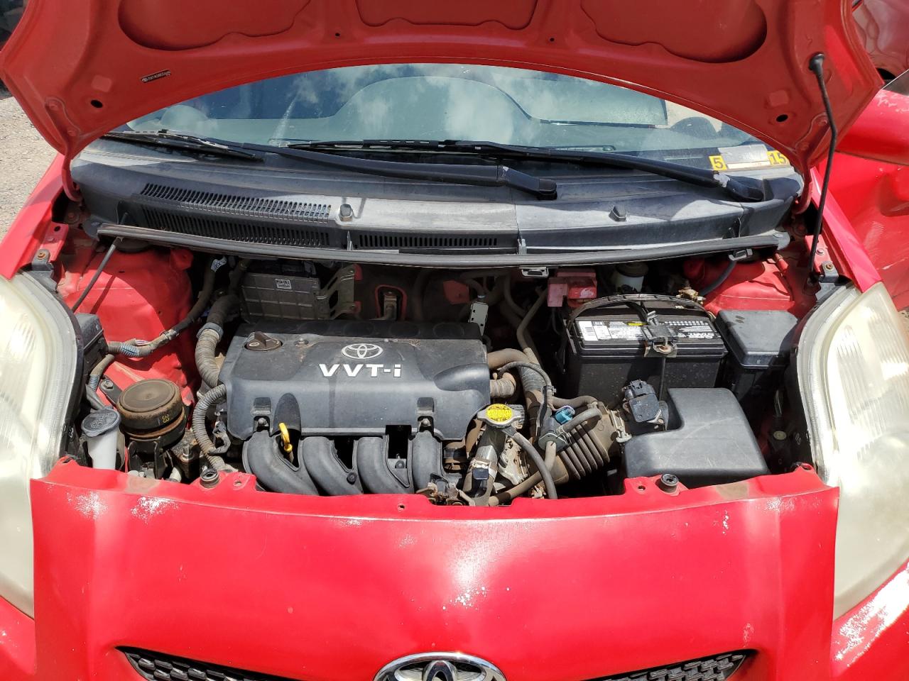 2011 Toyota Yaris VIN JTDKT4K34B5326646 photo 11