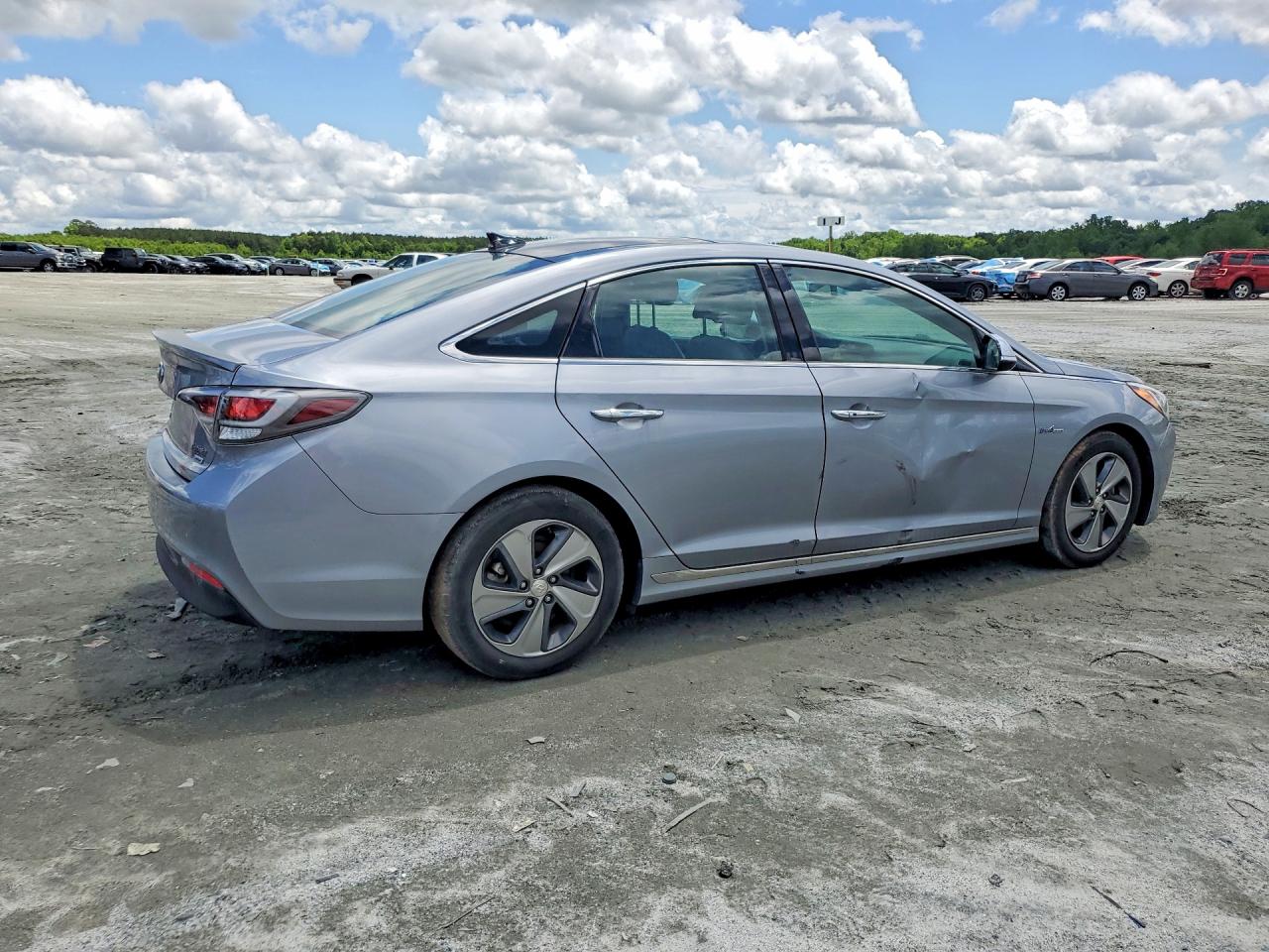 2016 Hyundai Sonata VIN KMHE34L11GA033839 photo 3