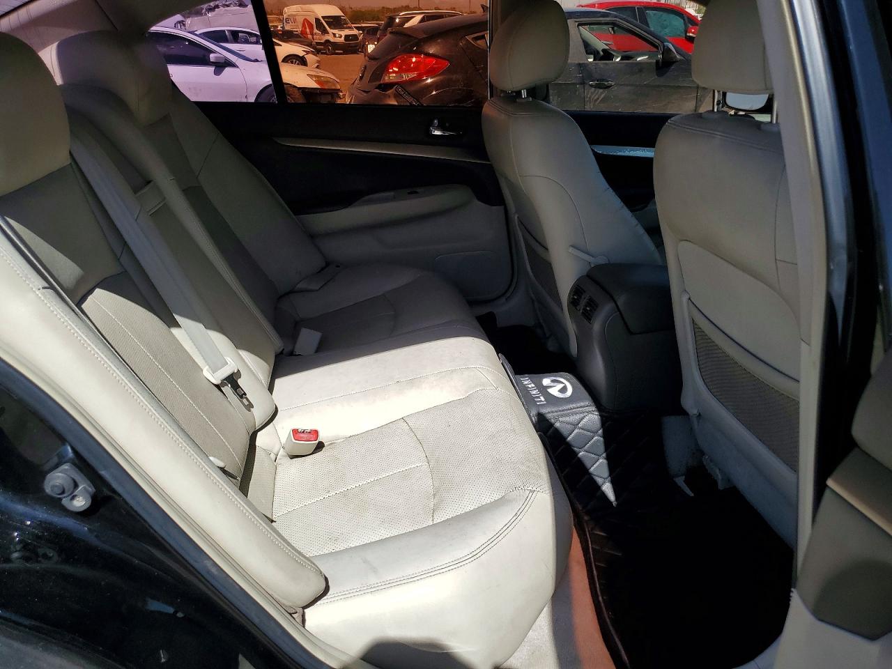 2011 Infiniti G37 VIN JN1CV6AP5BM300306 photo 10