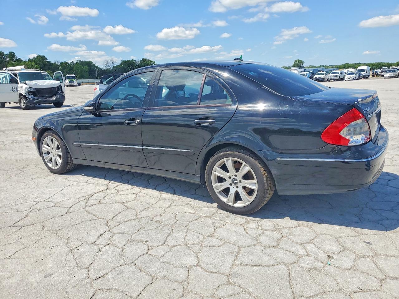 2009 Mercedes-Benz E-class VIN WDBUF87X49B431751 photo 2
