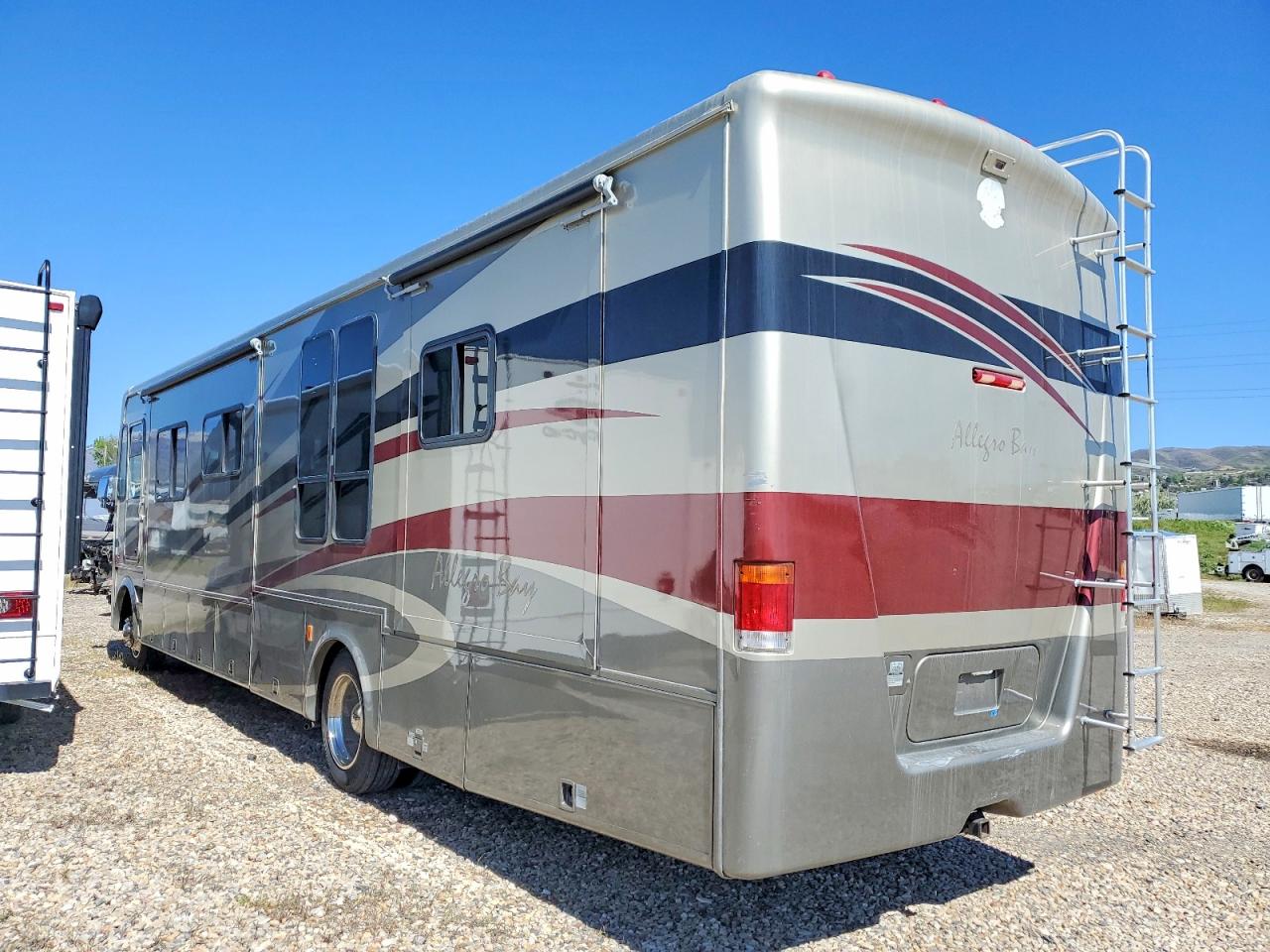 2006 FREIGHTLINER All other VIN 4UZACLBW56CX34683 photo 3