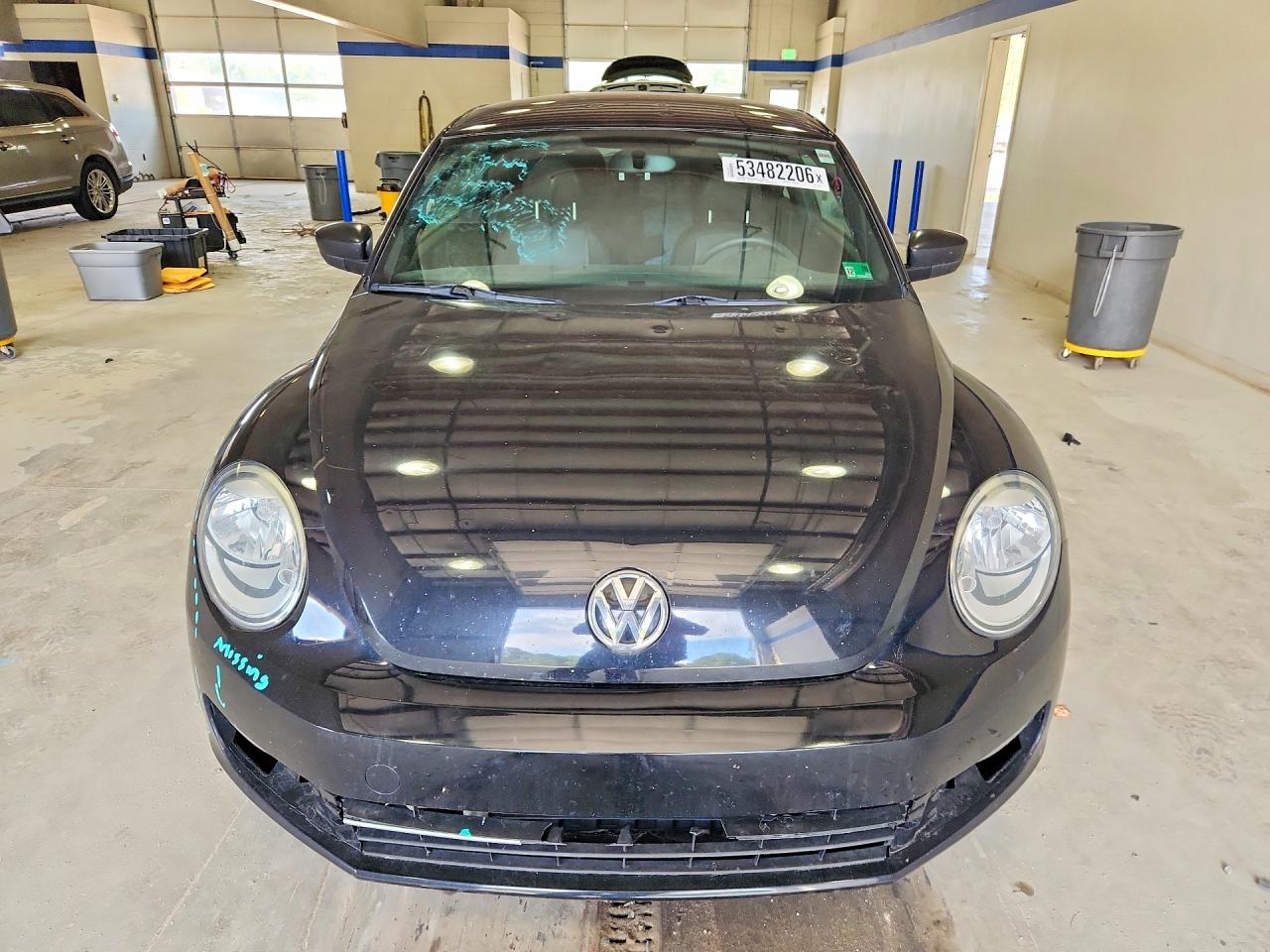 2016 Volkswagen Beetle VIN 3VWF17ATXGM610517 photo 5