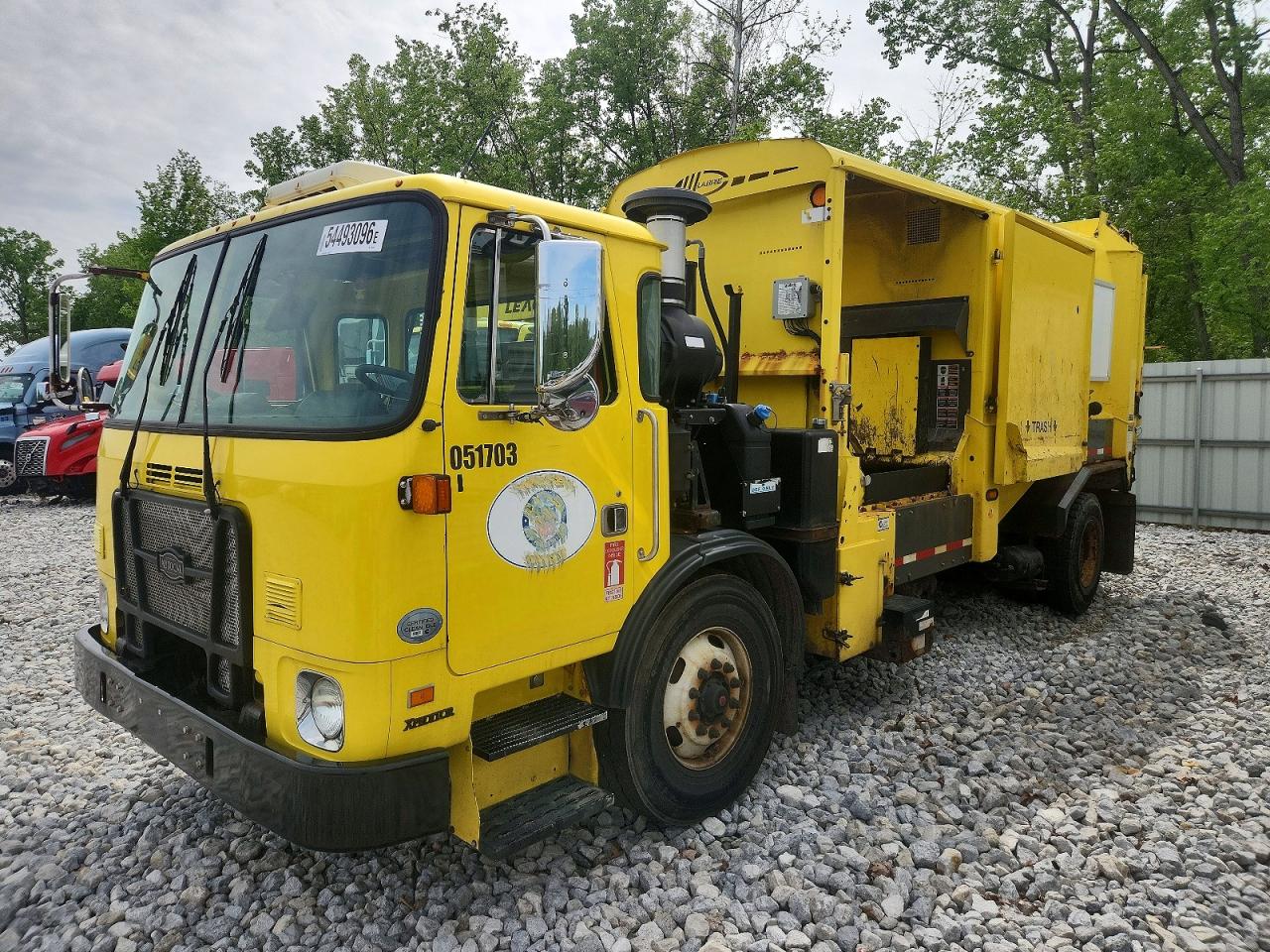2014 AUTOCAR All models VIN 5VCA3SVF5EH216233 photo 2