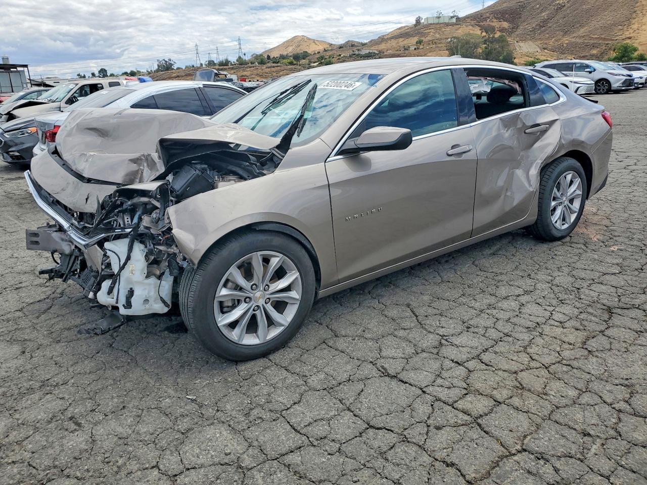 2025 Chevrolet Malibu VIN 1G1ZD5ST2SF152838 photo 1
