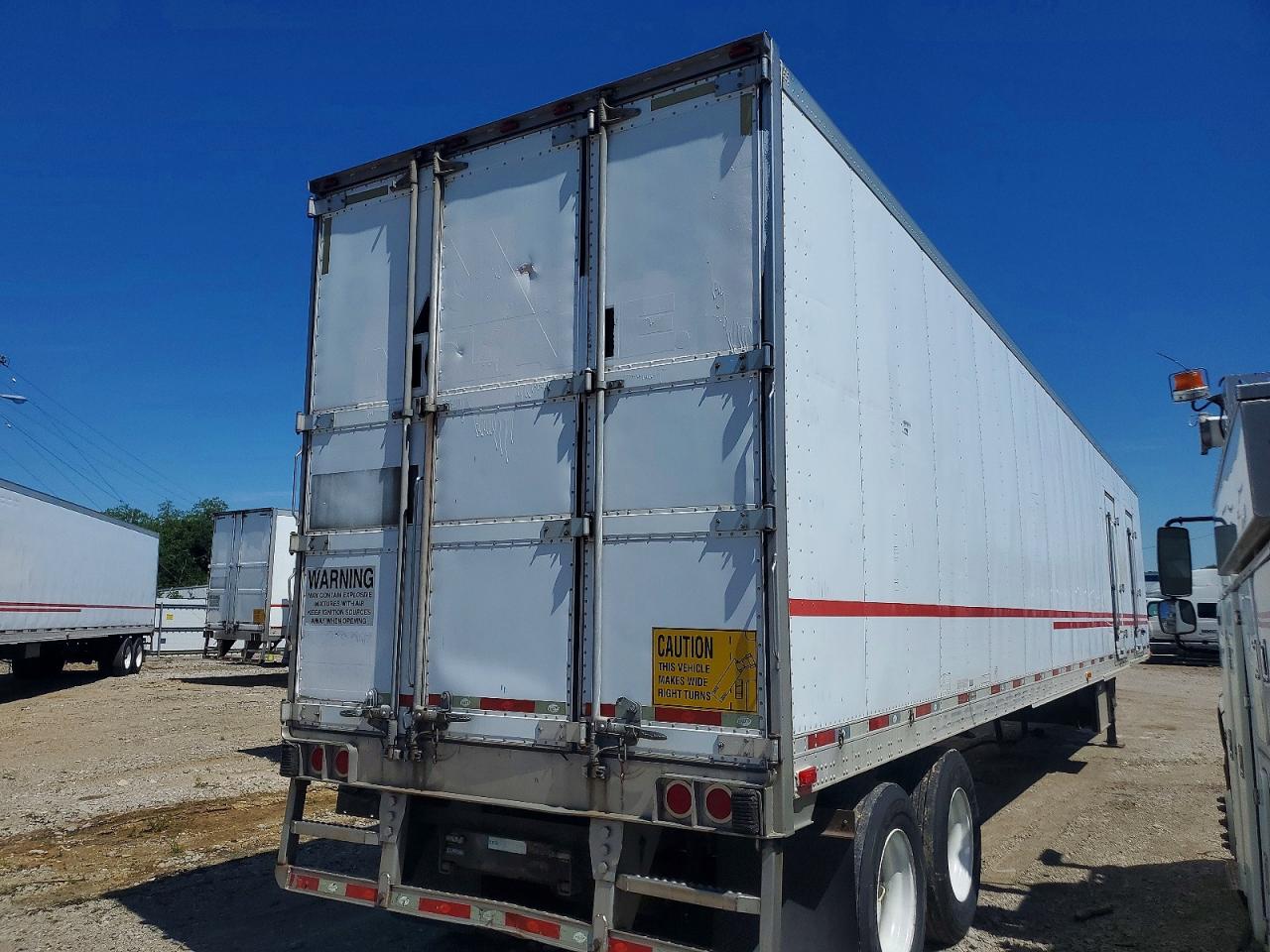 2010 UTILITY Reefer tra VIN 1UYVS2532AM833907 photo 4