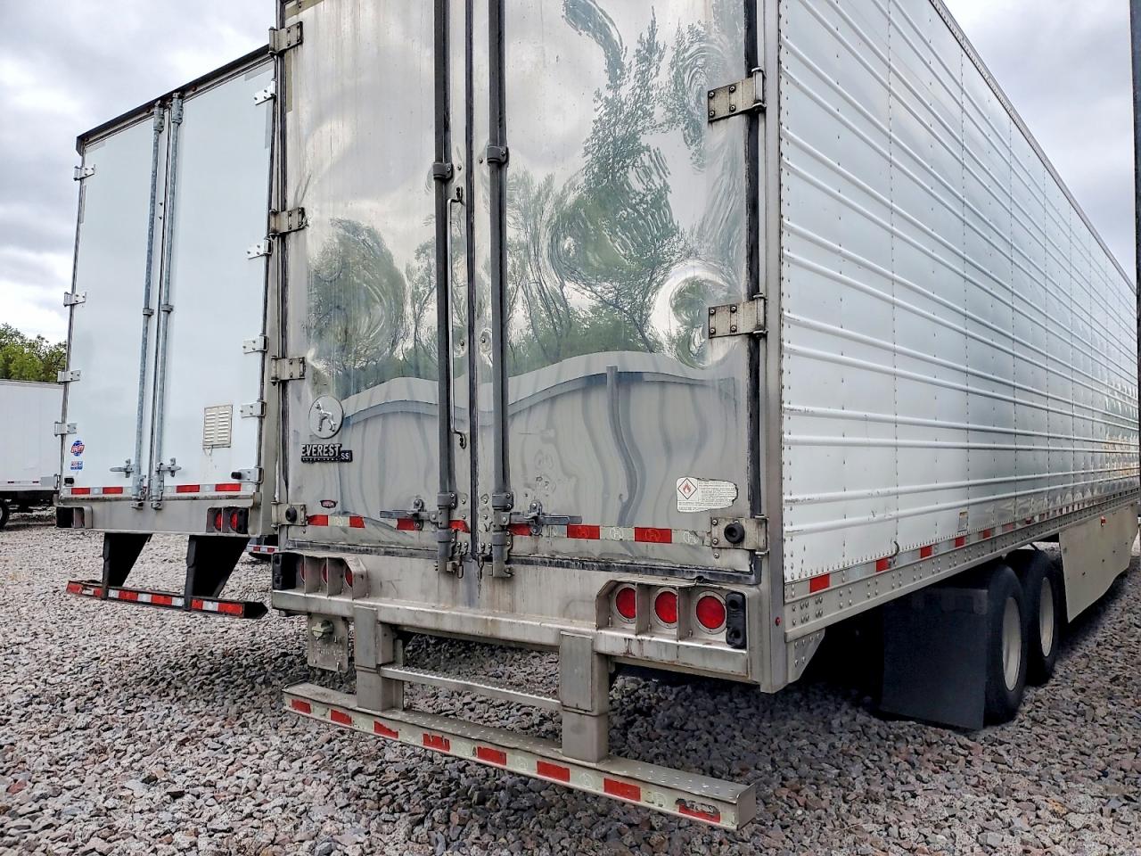 2015 GREAT Trailers VIN 1GRAA0626FW702393 photo 4