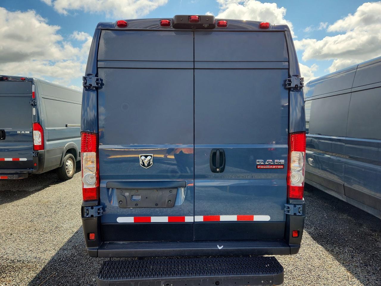 2020 Ram All models VIN 3C6URVJG1LE140772 photo 6