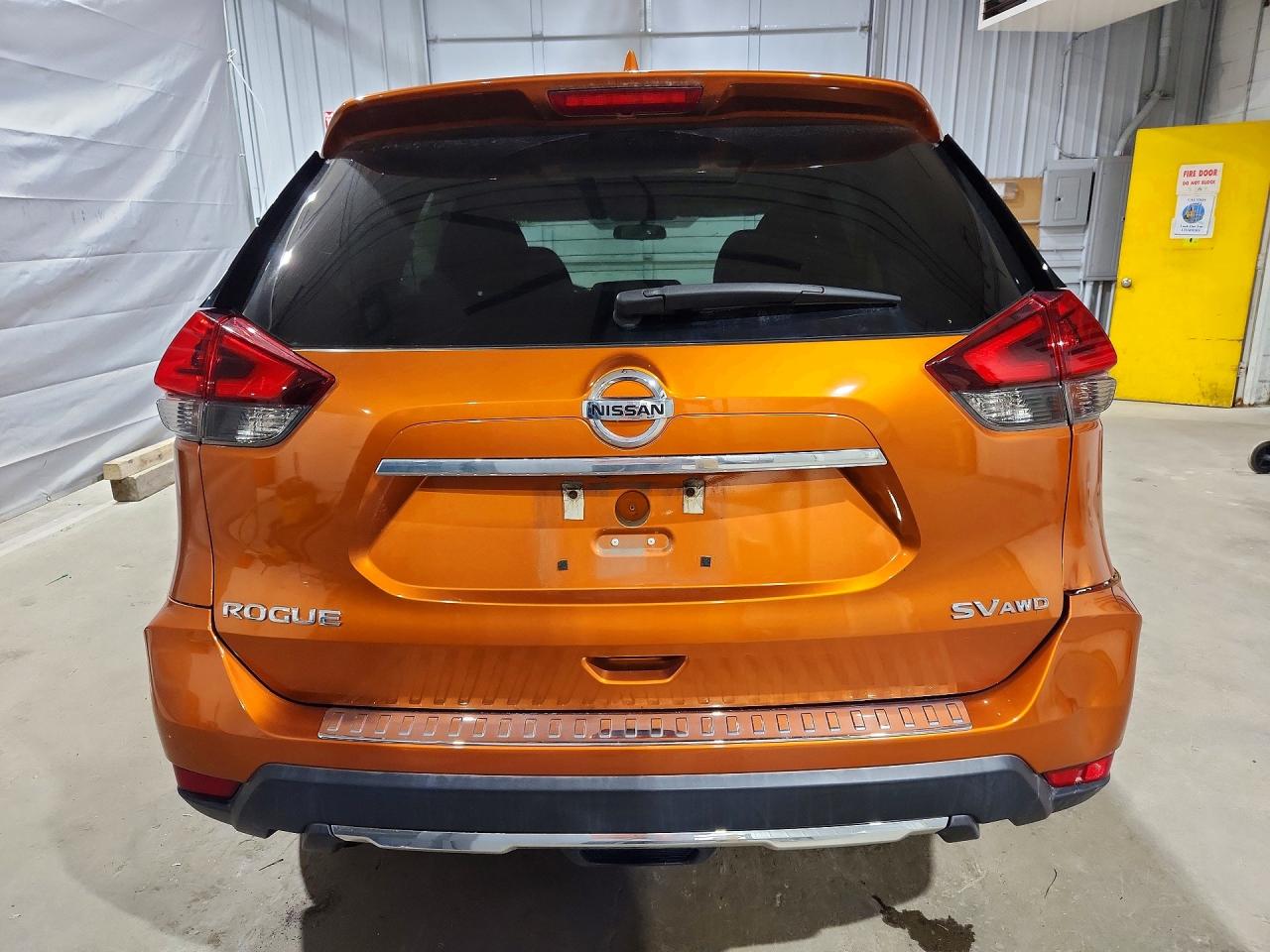 2018 Nissan Rogue VIN 5N1AT2MV9JC758203 photo 6