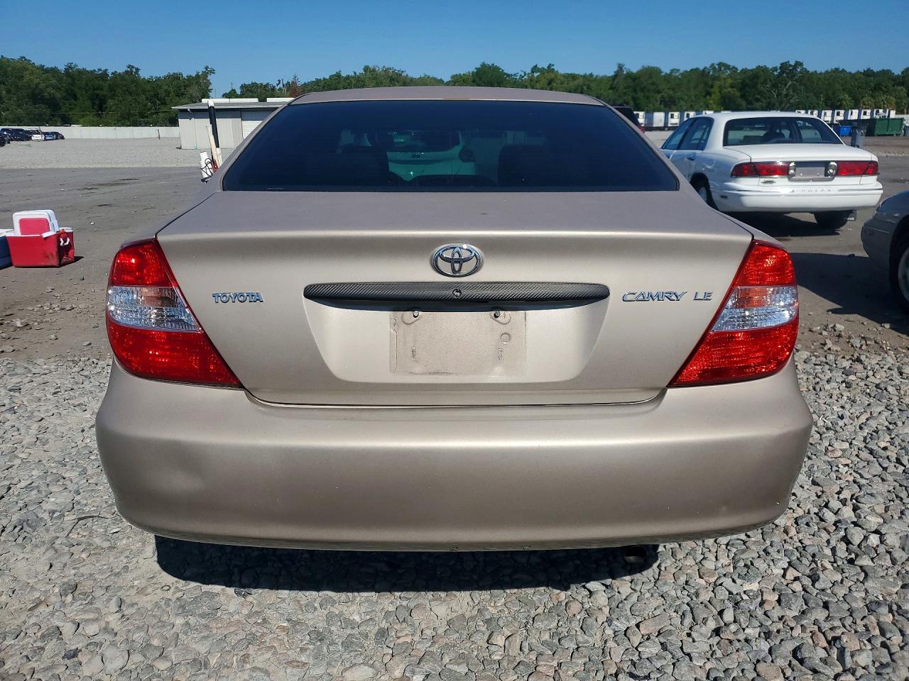 2003 Toyota Camry VIN 4T1BE32K73U700262 photo 6