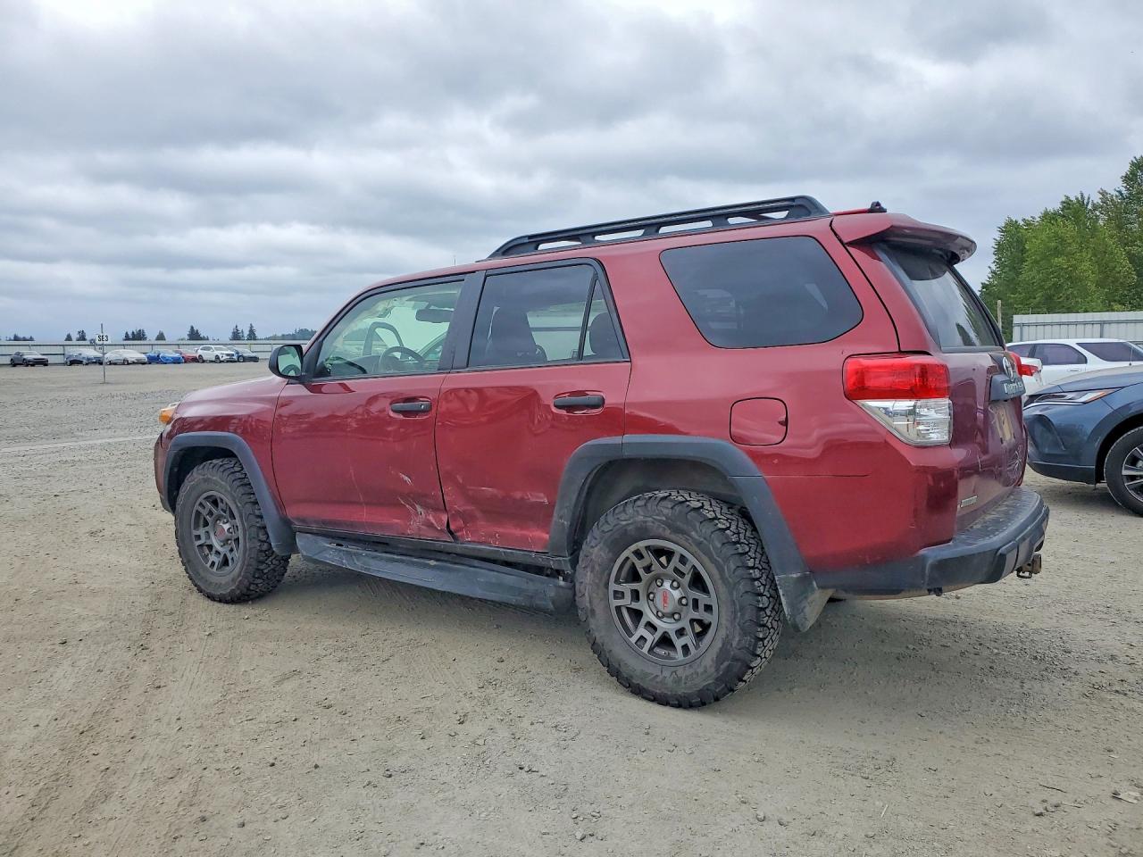 2012 Toyota 4runner VIN JTEBU5JR1C5099504 photo 2