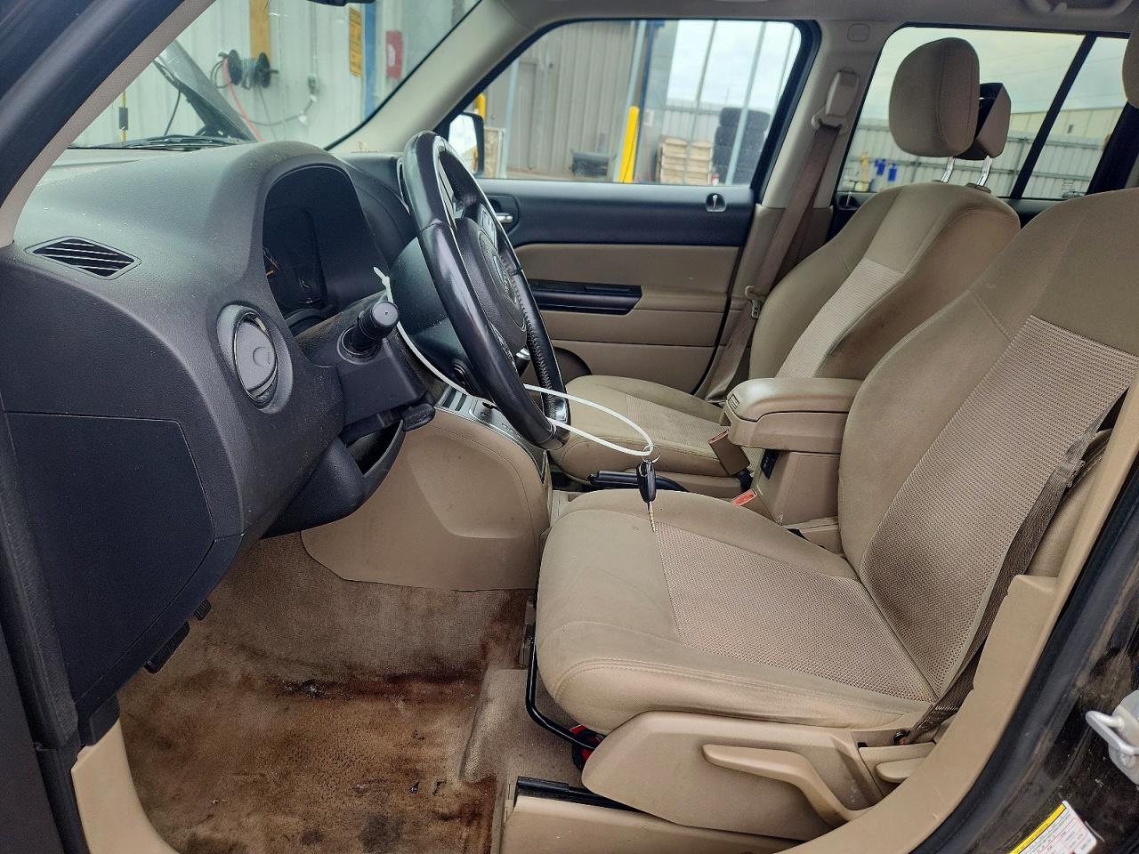 2016 Jeep Patriot VIN 1C4NJPFB0GD651751 photo 7