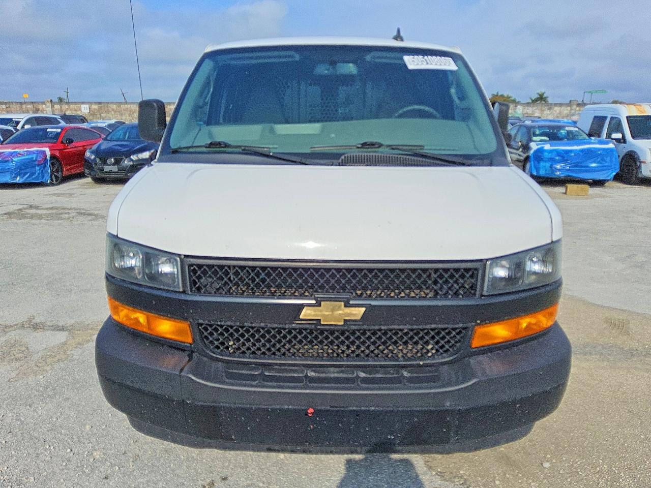 2022 CHEV Express VIN 1GCWGAFP3N1241729 photo 5