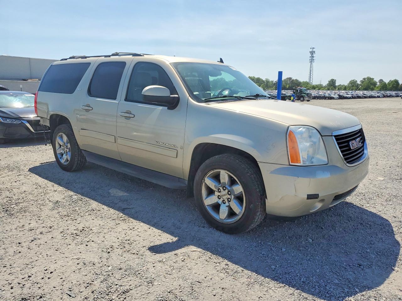 2009 GMC Yukon VIN 1GKFK36329R237318 photo 4