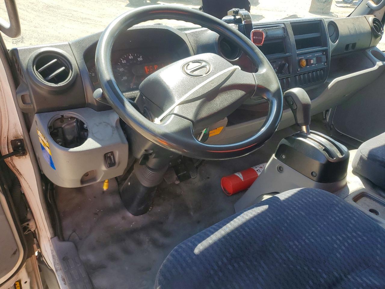 2017 HINO All other VIN JHHSDM2H6HK005868 photo 8
