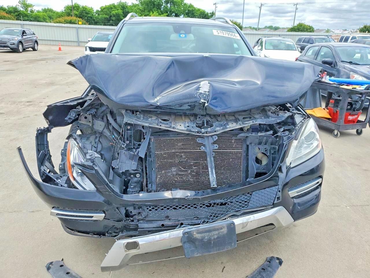 2014 MERCEDES-BENZ M-class VIN 4JGDA5HB8EA418790 photo 5