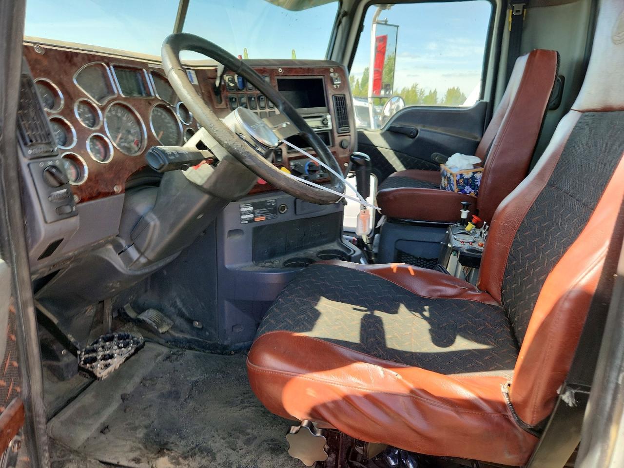 2015 MACK All models VIN 1M1AN09Y3FM017939 photo 5