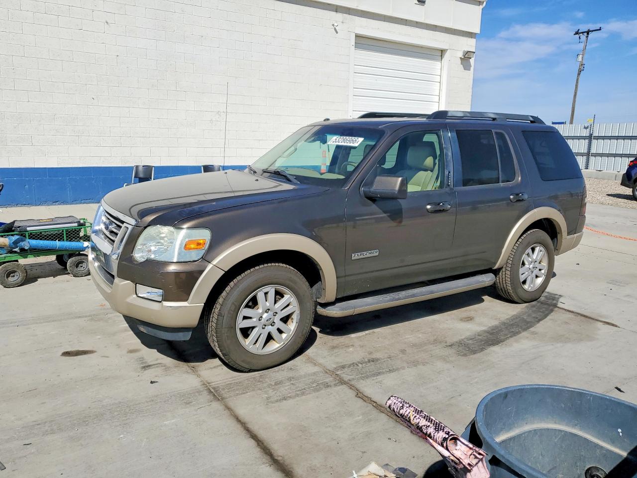 2008 Ford Explorer VIN 1FMEU74E08UB35276 photo 1