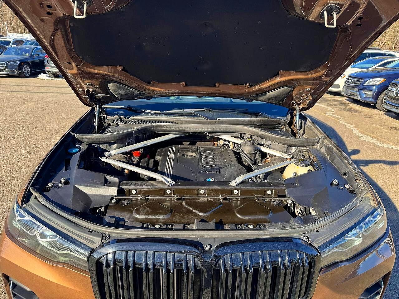 2020 BMW X7 VIN 5UXCW2C09L9A00387 photo 8