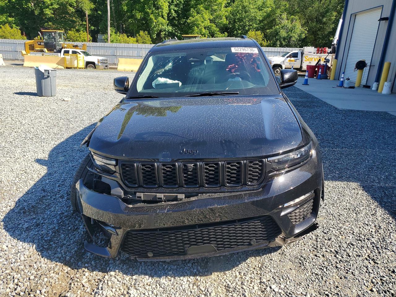 2023 Jeep Cherokee VIN 1C4RJGBG5PC651544 photo 5