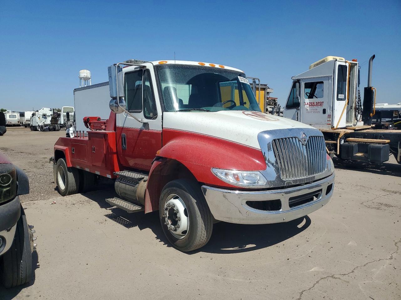 2005 INTERNATIONAL 4000 serie VIN 1HTMMAALX5H105970 photo 2